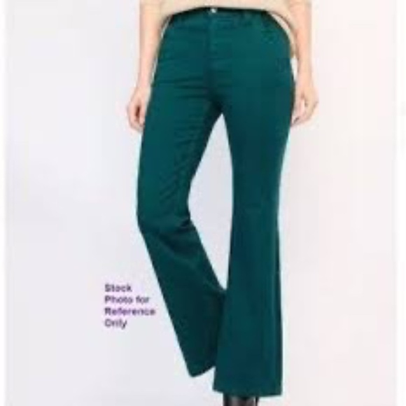 Daze Denim The Flirt Mid Rise Flare Jeans Women’s Size 29 Blue Grass NWT - Picture 1 of 12